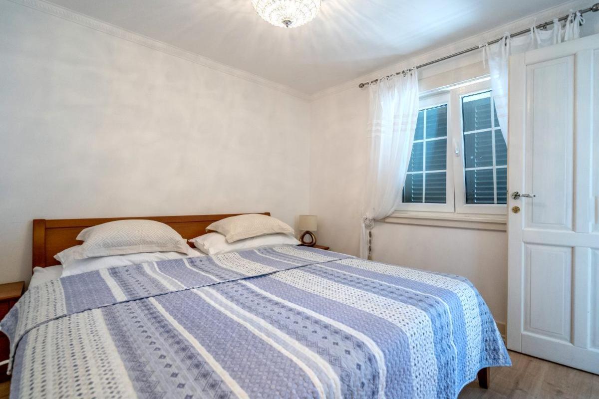 Apartments Inn Baska Voda Exterior photo