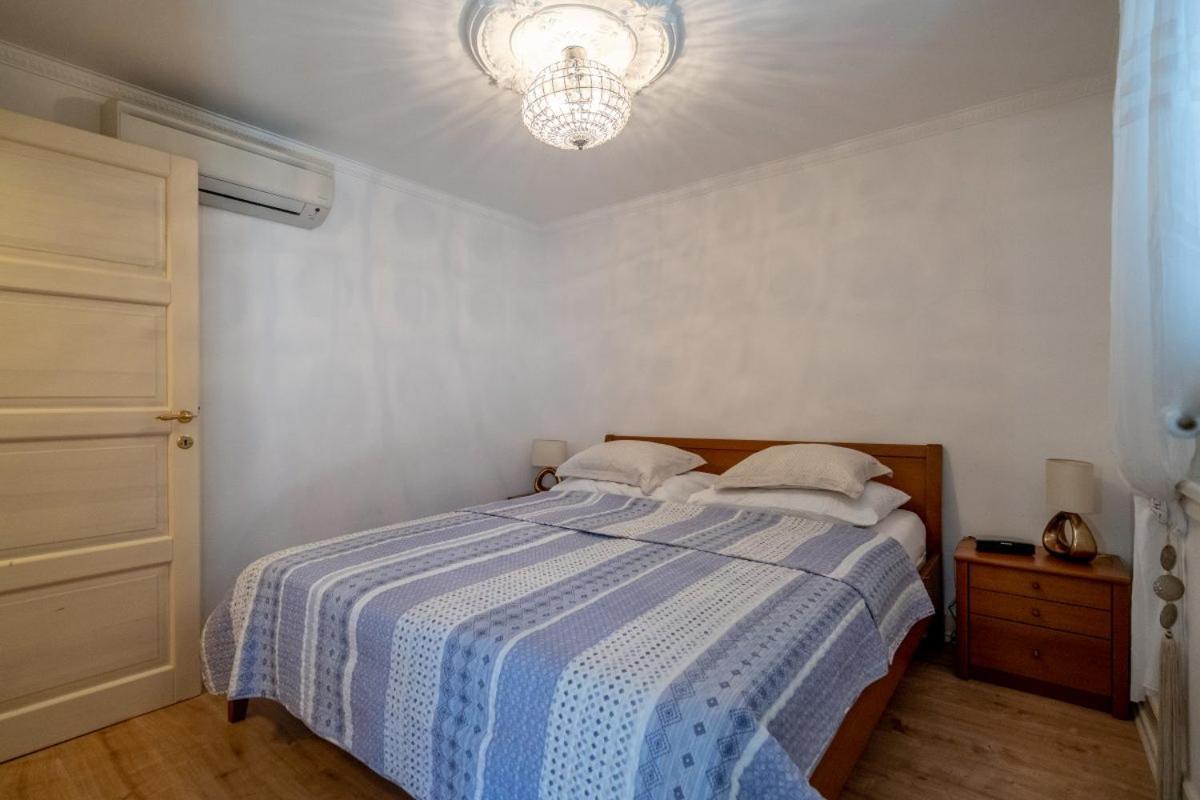 Apartments Inn Baska Voda Exterior photo